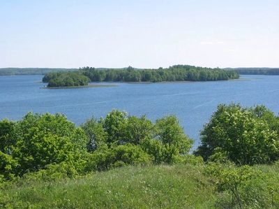 Озеро Мядель